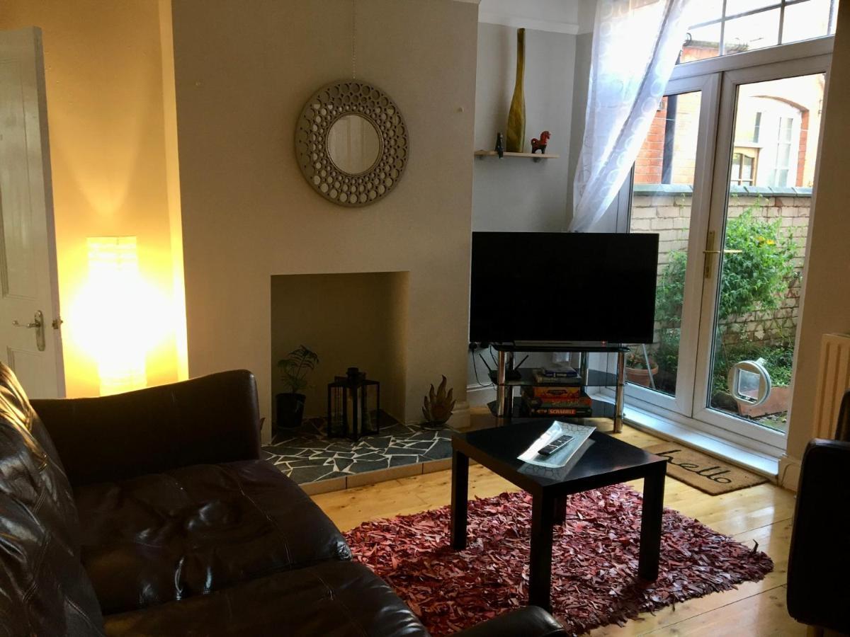 Lavender Apartment Leicester Buitenkant foto